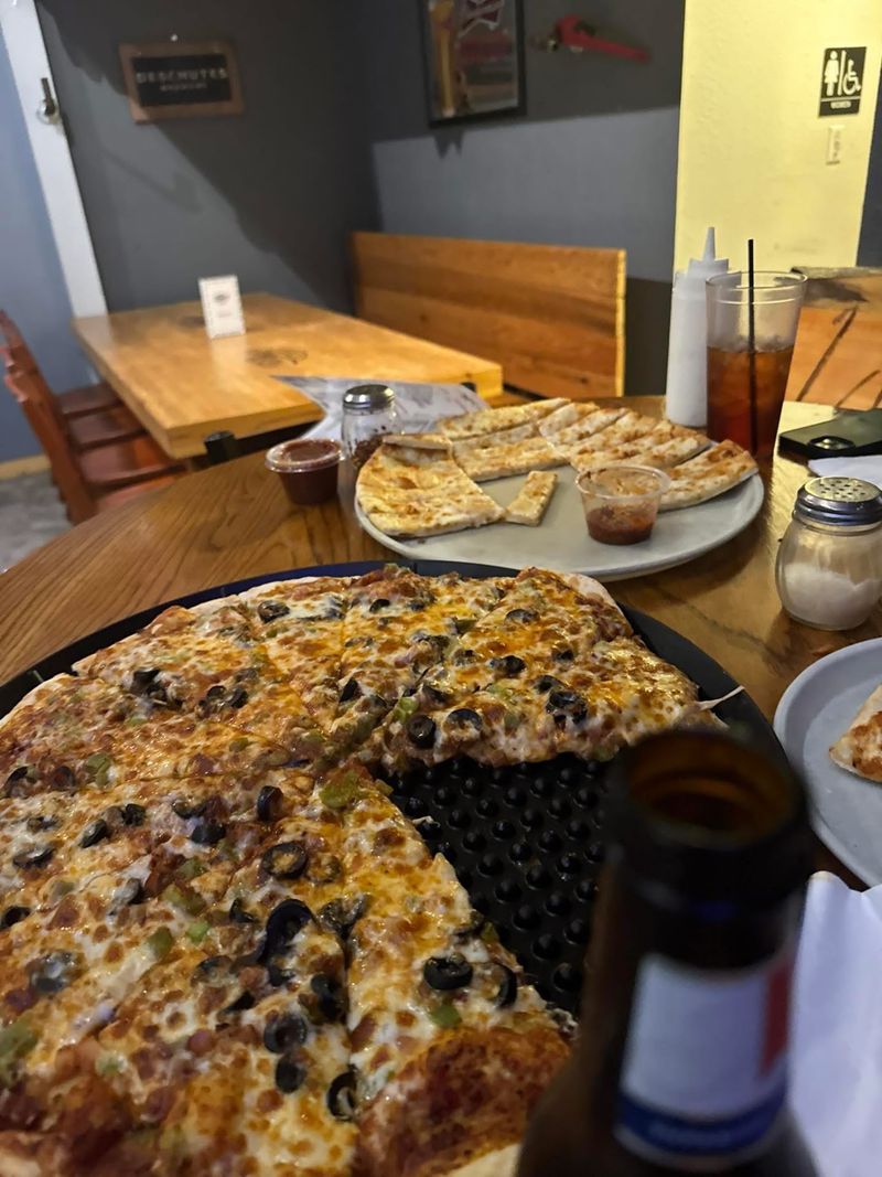 The 18-Inch Pie Built for Sharing