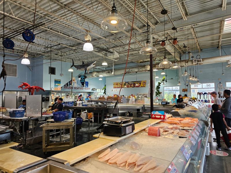 Rose's Seafood Inc. in Seabrook, Harris County