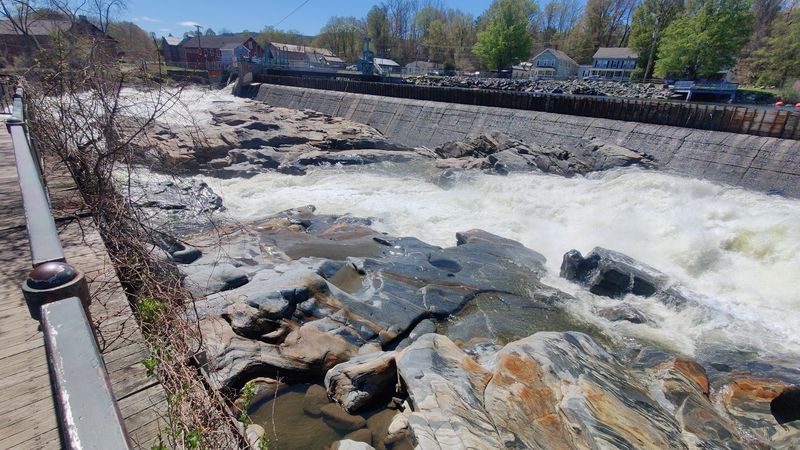High Water Brings a Different Show