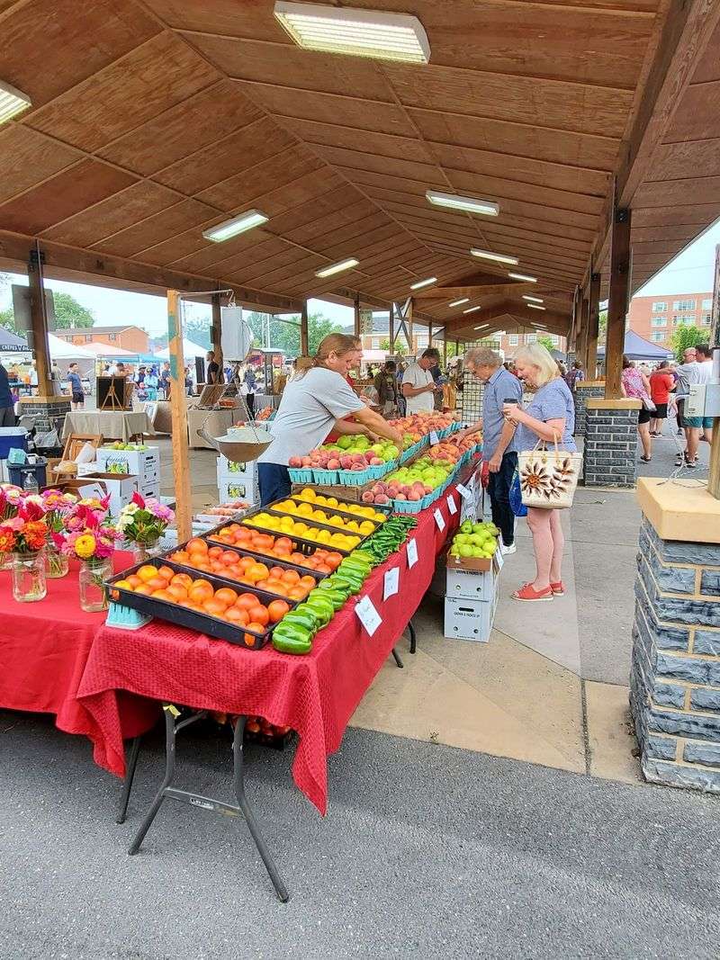Harrisonburg Farmers Market - Harrisonburg