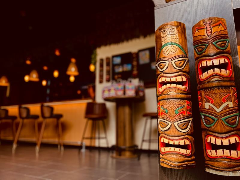 Aloha Tiki Hawaiian kitchen - Williamsburg