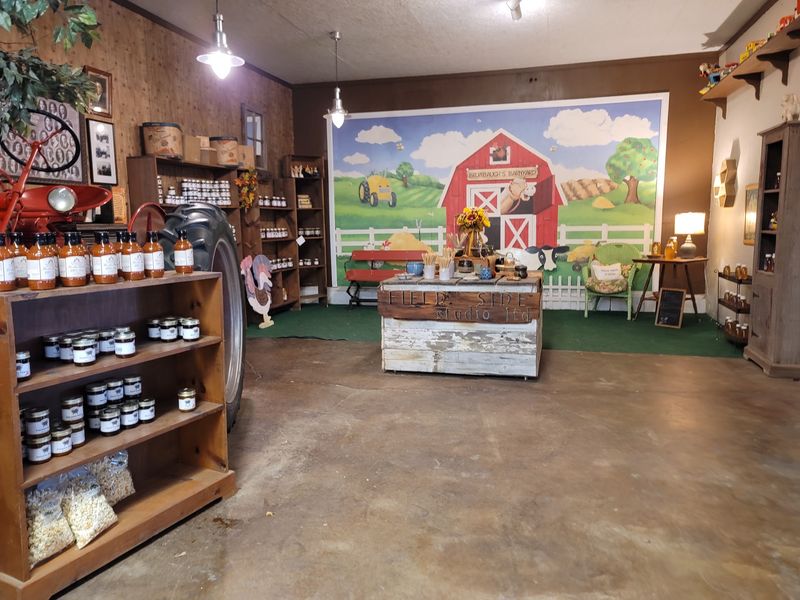 Brumbaugh Fruit Farm, Arcanum, Darke County, Apple Pastry and Coffee