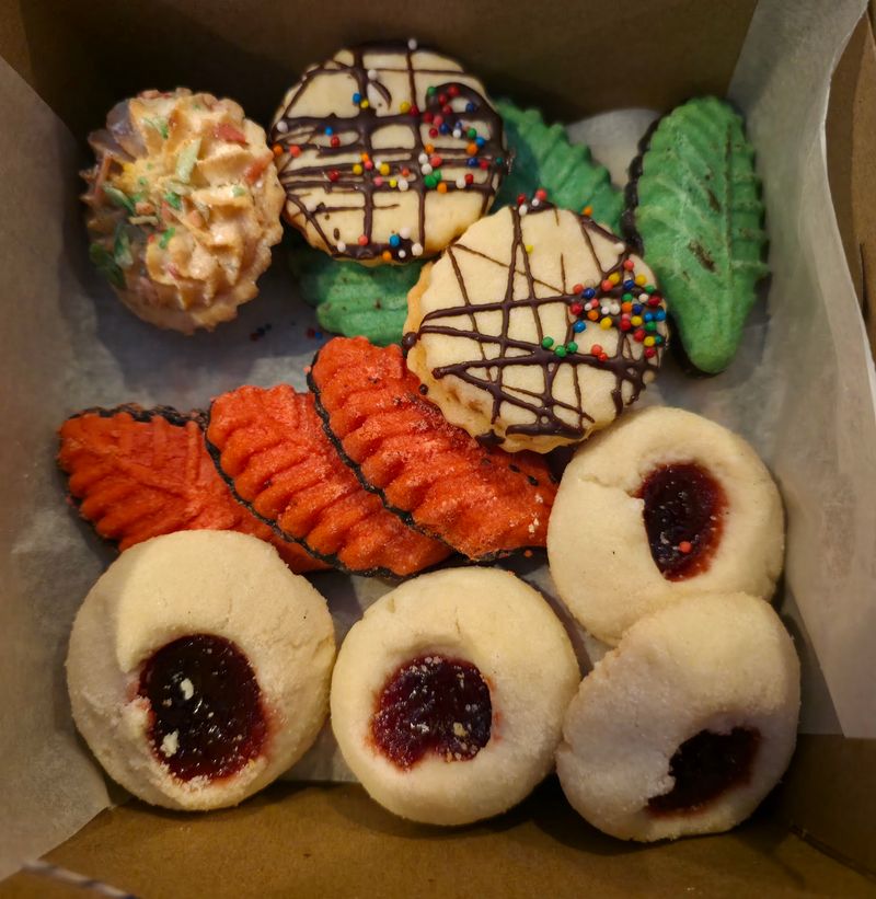 Modern Pastry Shop, Hartford, Hartford County