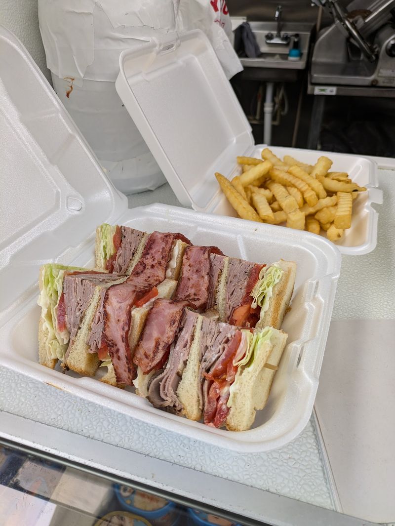 Country Maid Deli & Grill - Newark