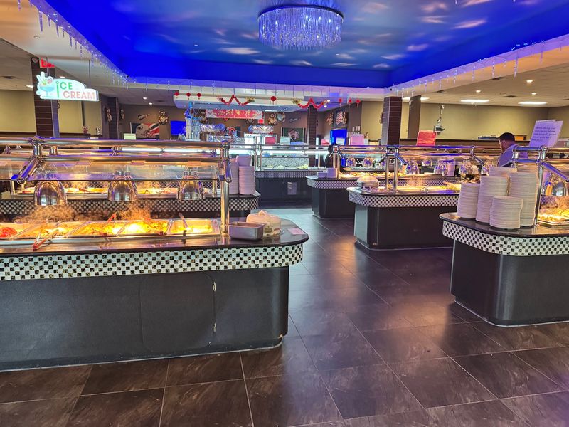 A Buffet With More Than 200 Choices