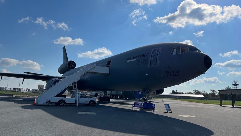 Discover How the KC-10A Extender Shared Fuel