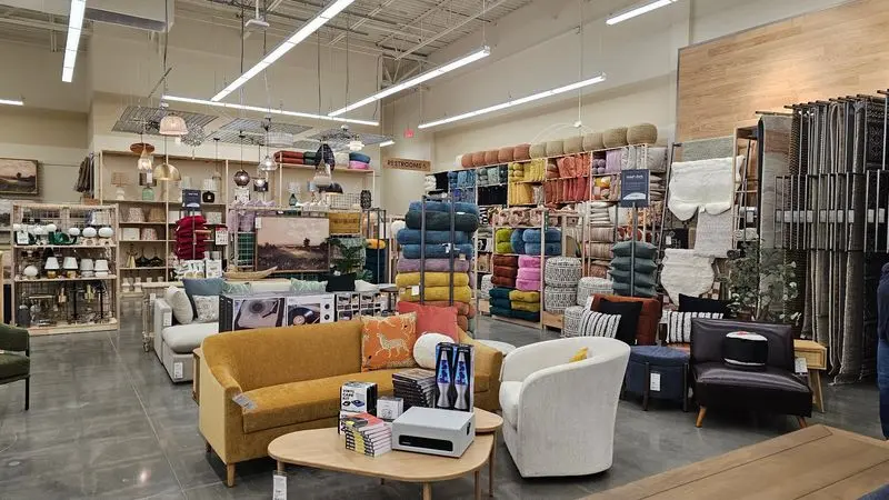 World Market, Mason, Warren County