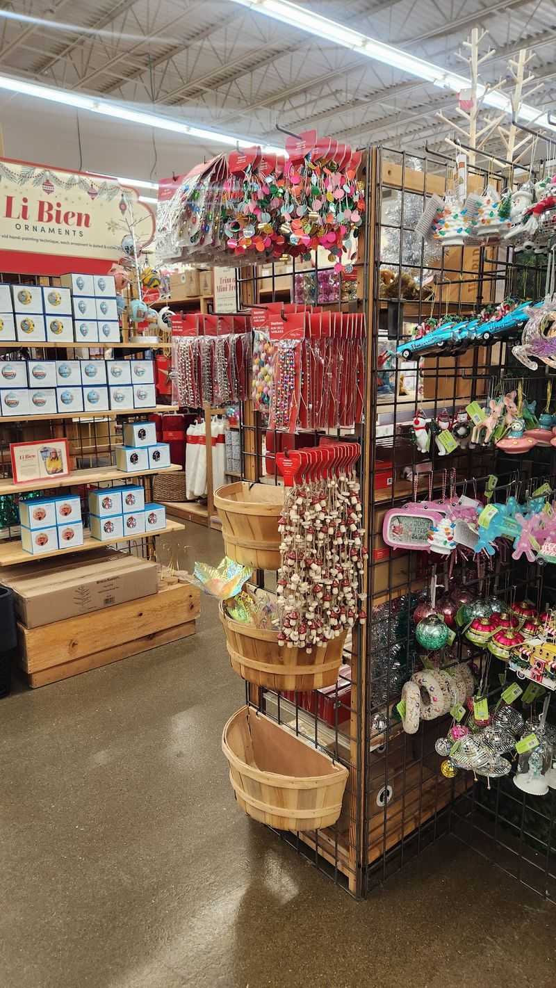 World Market - Middleton