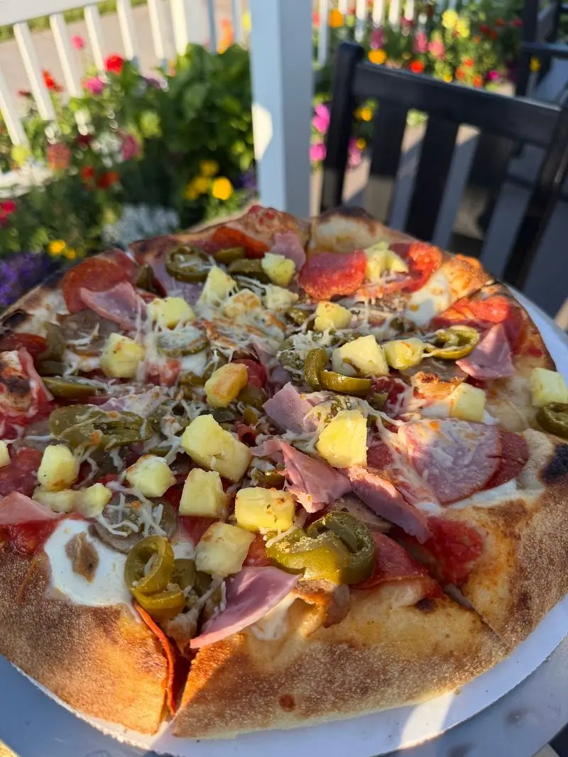 Pictured Rocks Pizza - Munising