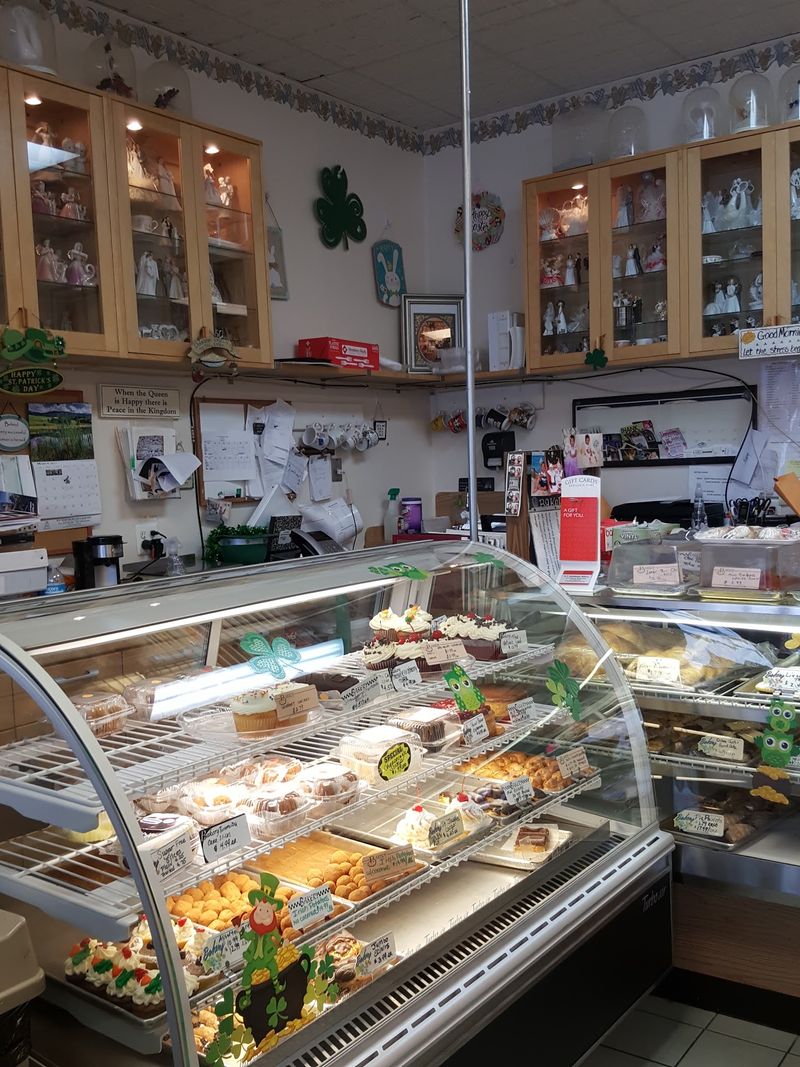 H.F. Hornberger Bakery - Bensalem
