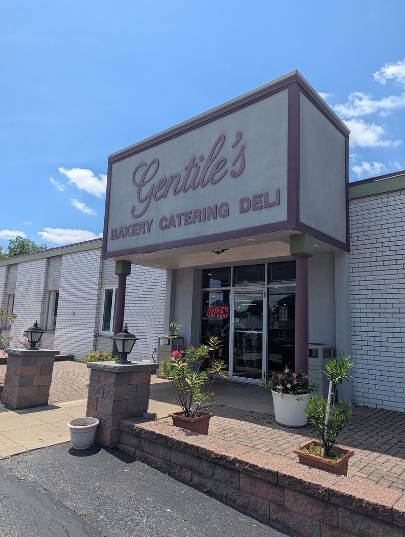 Gentile's Bakery, Catering & Deli - Parma