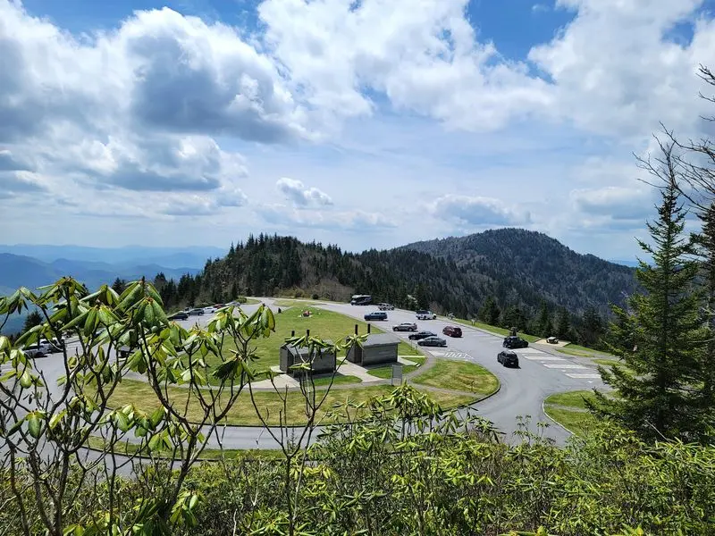 A Parking Lot That Feels Like a Balcony in the Sky
