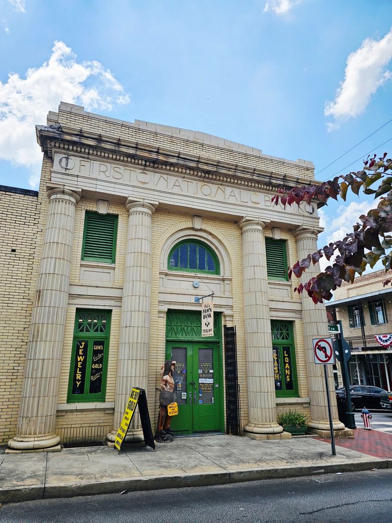 Festivals Bring The Old Streets To Life