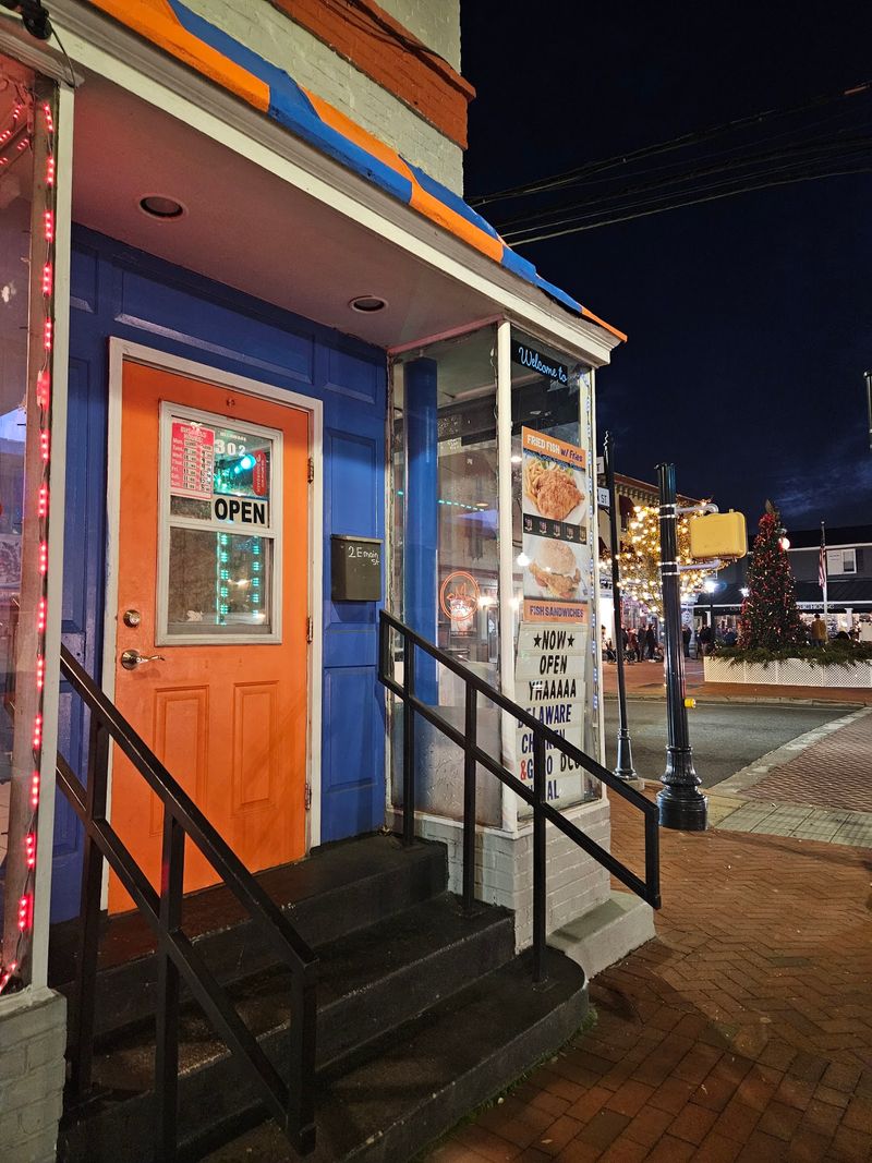 Delaware Chicken & Gyro - Middletown