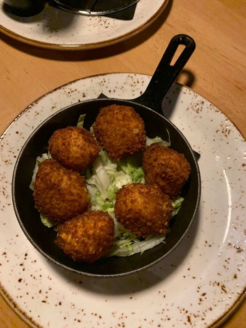 Paladin Bar & Grill, Stephens City, Frederick County