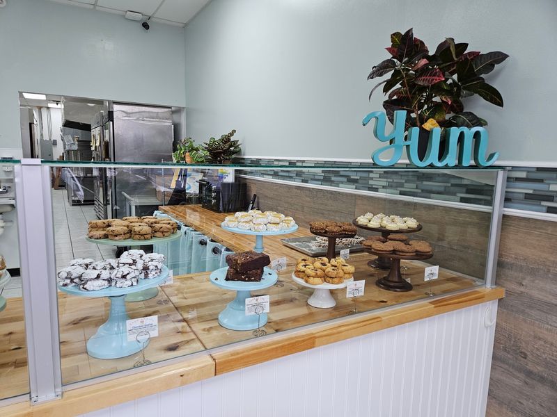 Food of Life Bakeshop - League City
