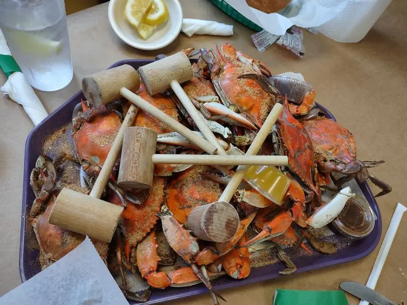 Kathy's Crab House - Delaware City