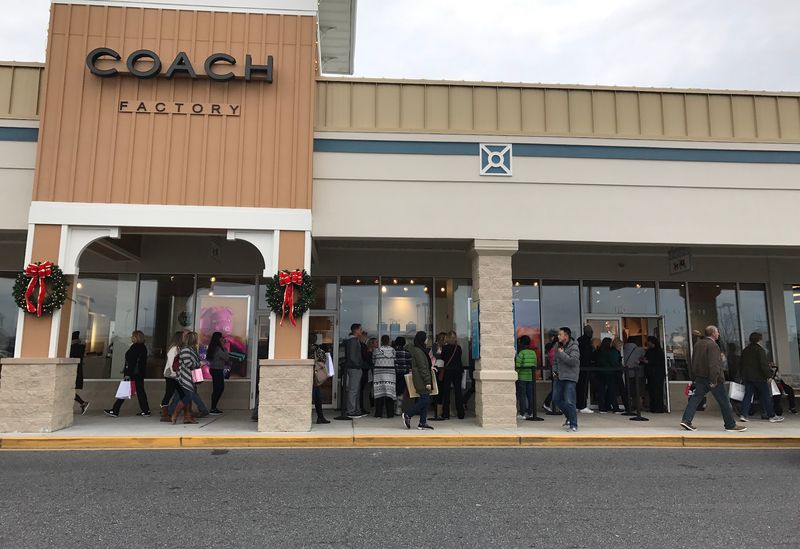 Brand Hunting Turns Into a Full Afternoon