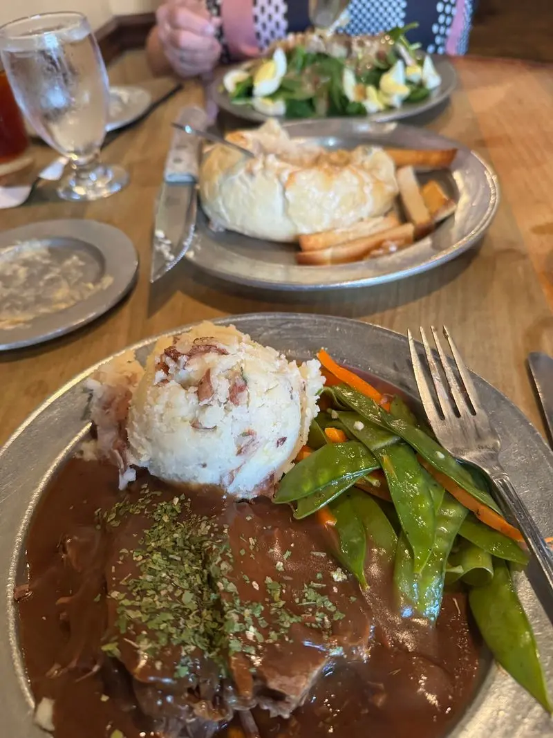 Plan Your Visit to Jessop's Tavern