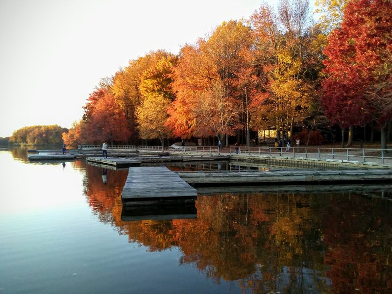 Circle the Water at Lums Pond State Park