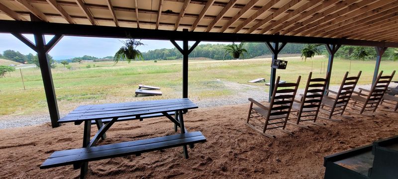 Penland Orchards & Farm Market: An Ellijay Tradition