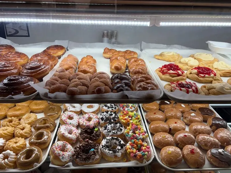 Sky Donut Cafe - Lyman