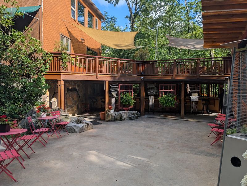 TreeTops Restaurant - Acme