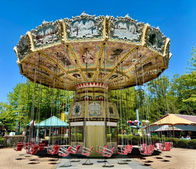 Family Rides Keep the Fright Friendly