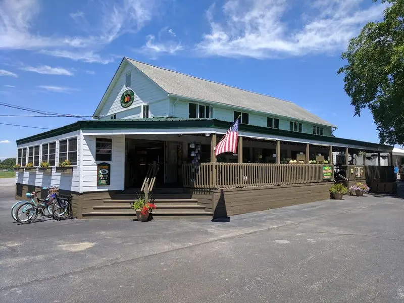 A Delaware Farm Experience That Goes Beyond Apple Picking