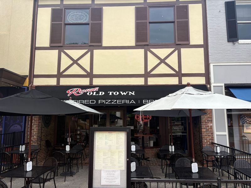 Roma Old Town Wood-Fired Pizzeria - Winchester