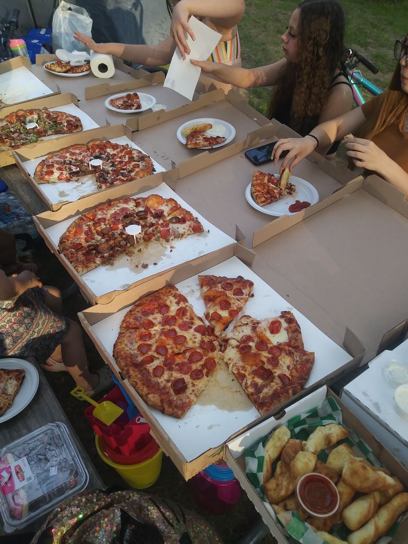 Trails End Restaurant & Pizzeria - Harrison