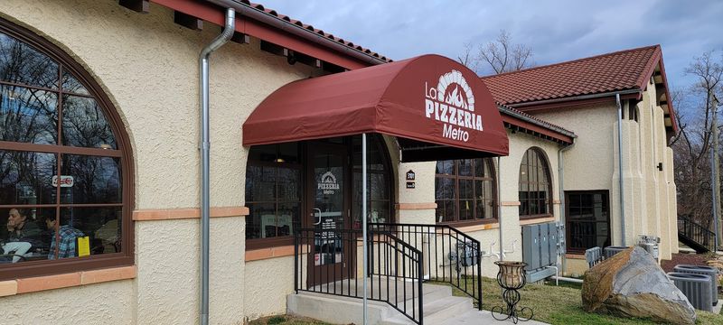 La Pizzeria Metro - Wilmington
