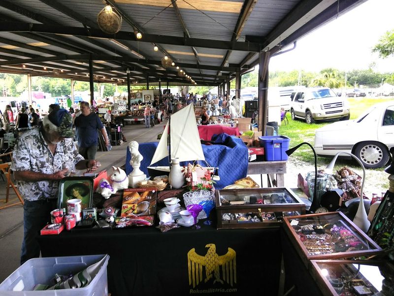 Food Stops That Turn Shopping Into A Day Trip