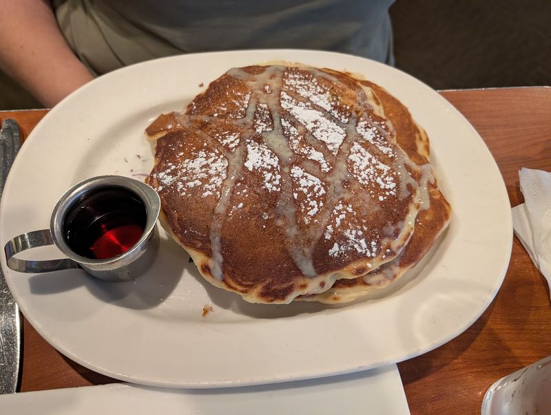 A Brunchy Surprise Near The Big City - Blue's Egg and Bakery, Milwaukee, Milwaukee County