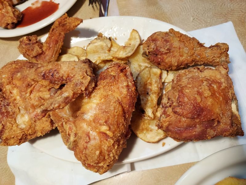 Broasted Chicken With a Golden Crunch