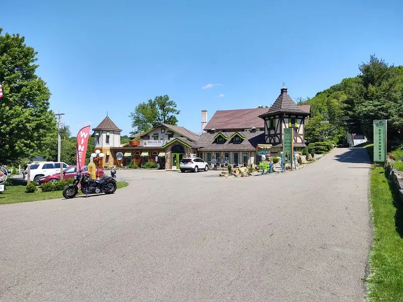Ohio's Little Switzerland Route - Sugarcreek, Dover and Zoar