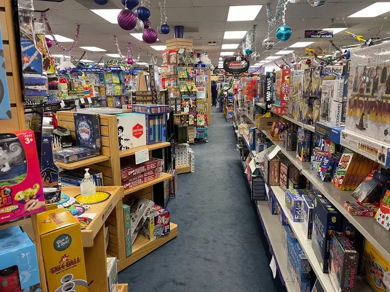 Amato's Toy & Hobby - Middletown