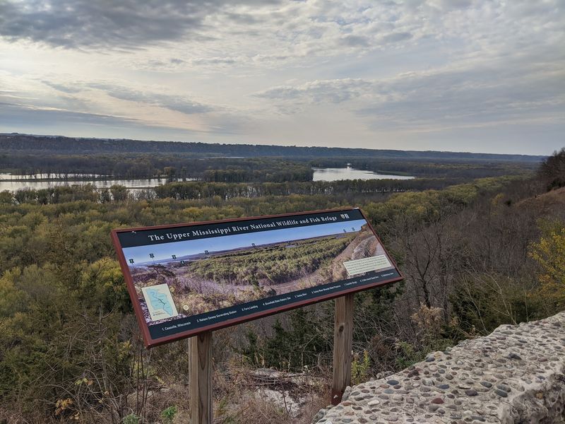 Nelson Dewey State Park Trails - Cassville