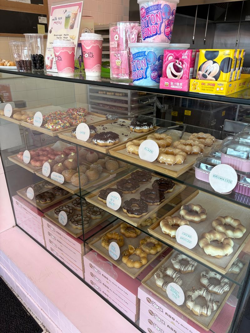 The Mochi Donut Cafe&Bakery - Plainville
