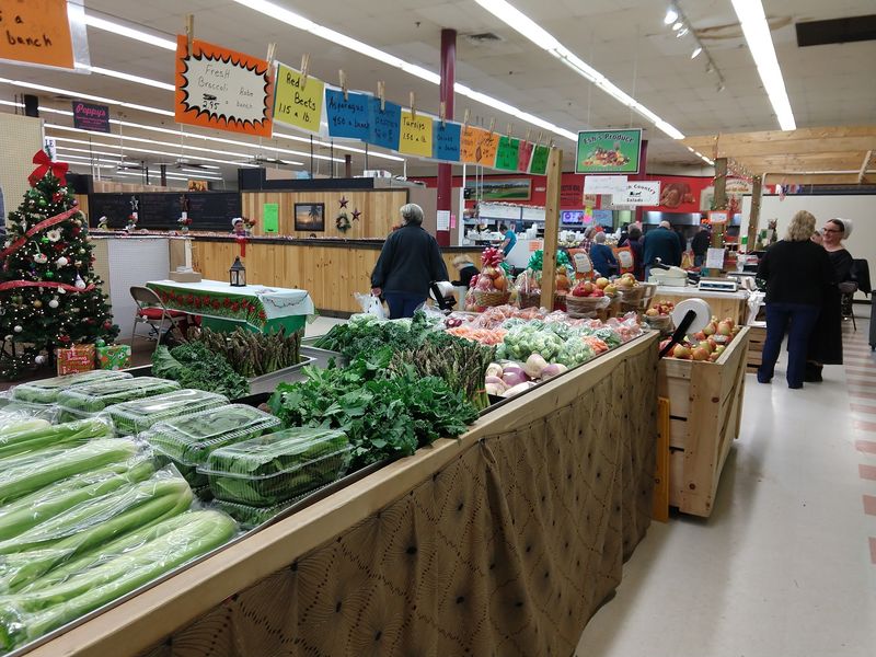 Dutch Country Farmer's Market
