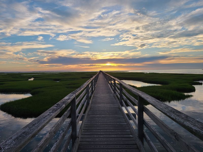 Gray's Beach Boardwalk - Yarmouth Port