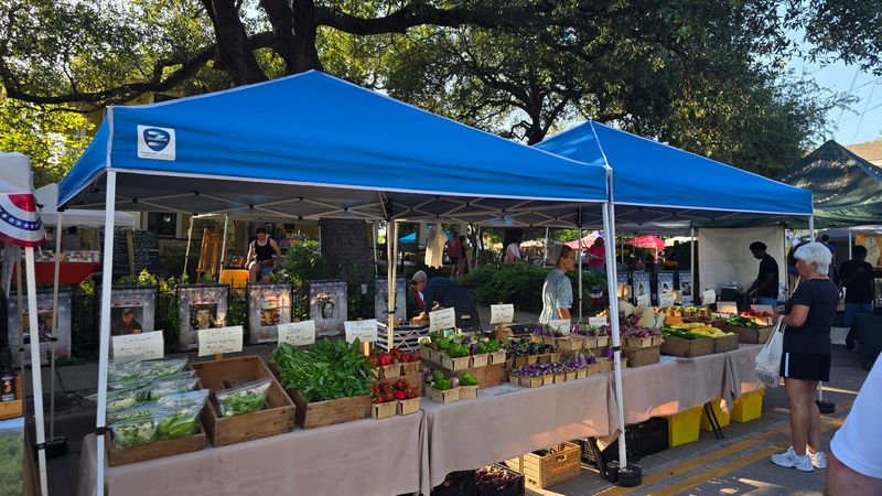 Produce Tables Bring Color to the Square