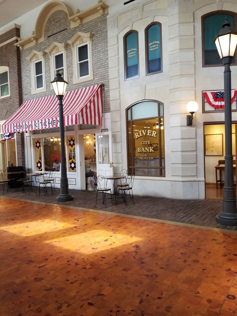 The Ice Cream Shop Sweetens the Visit