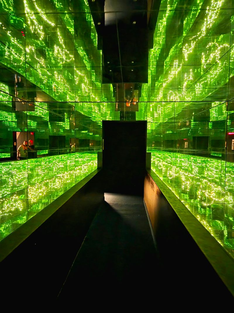 Walk Through The Infinity Room