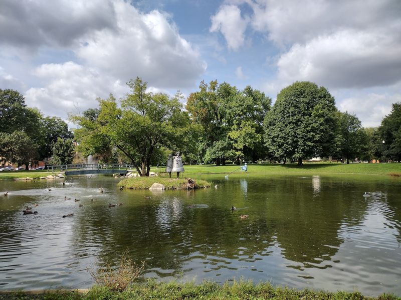 Take a Breath in Schiller Park