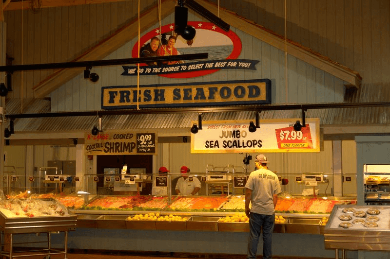 Fresh Food Displays That Pull You Along