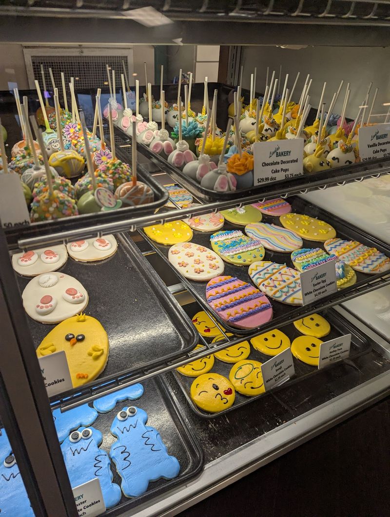 Scratch-Made Familiarity at Linda's Bakery