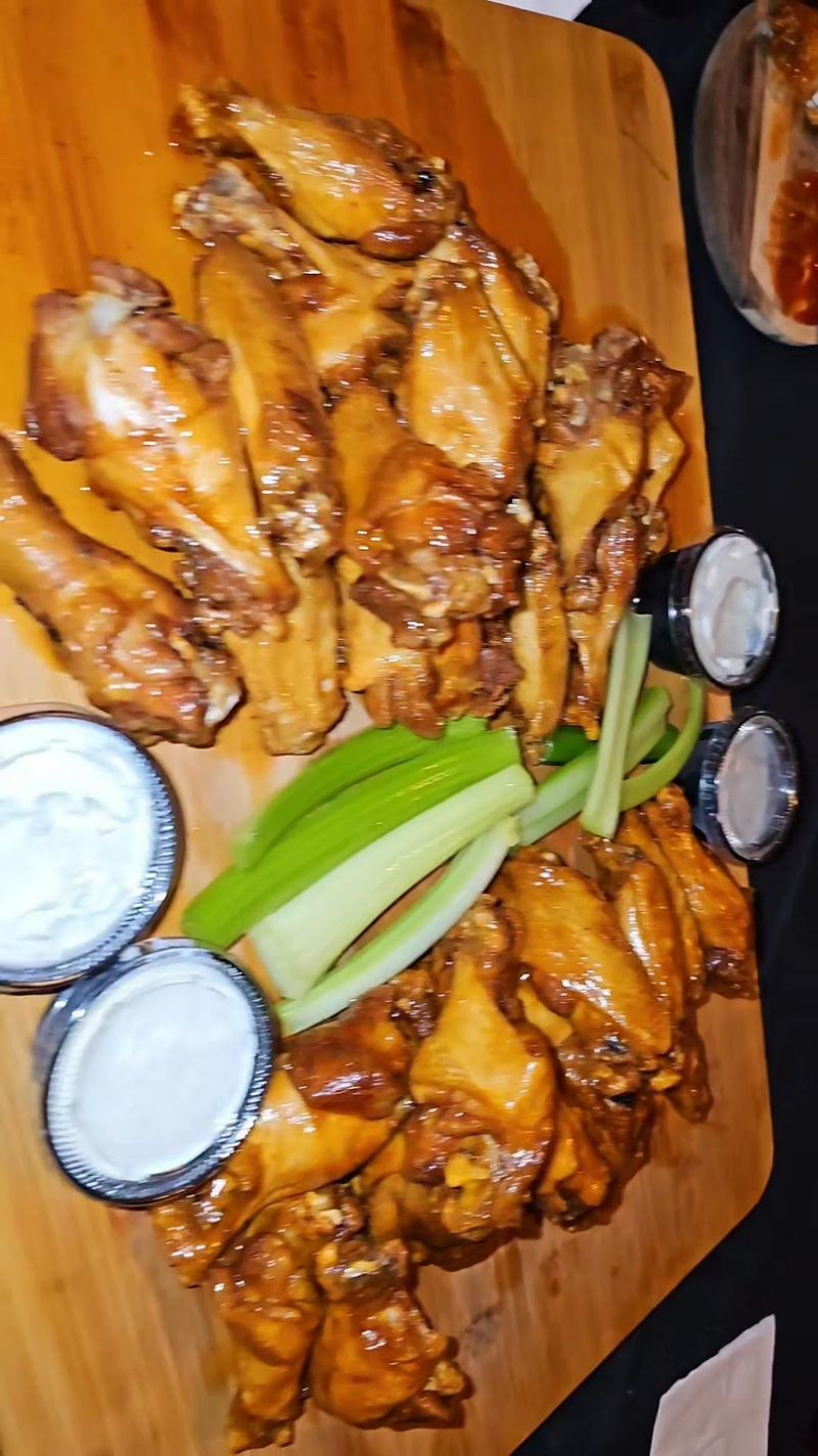 Beach-Town Ease at House Of Sauce