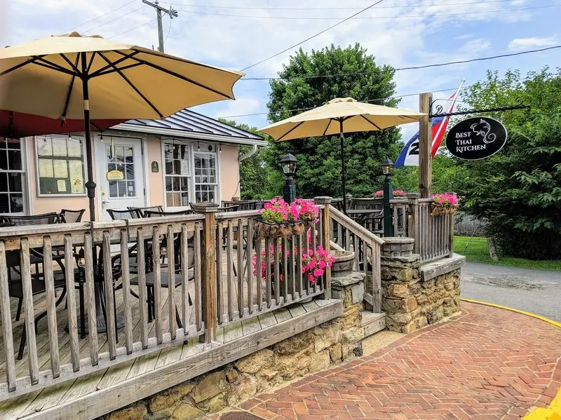 Middleburg - A Horse-Country Village That Feels Miles From the Rush