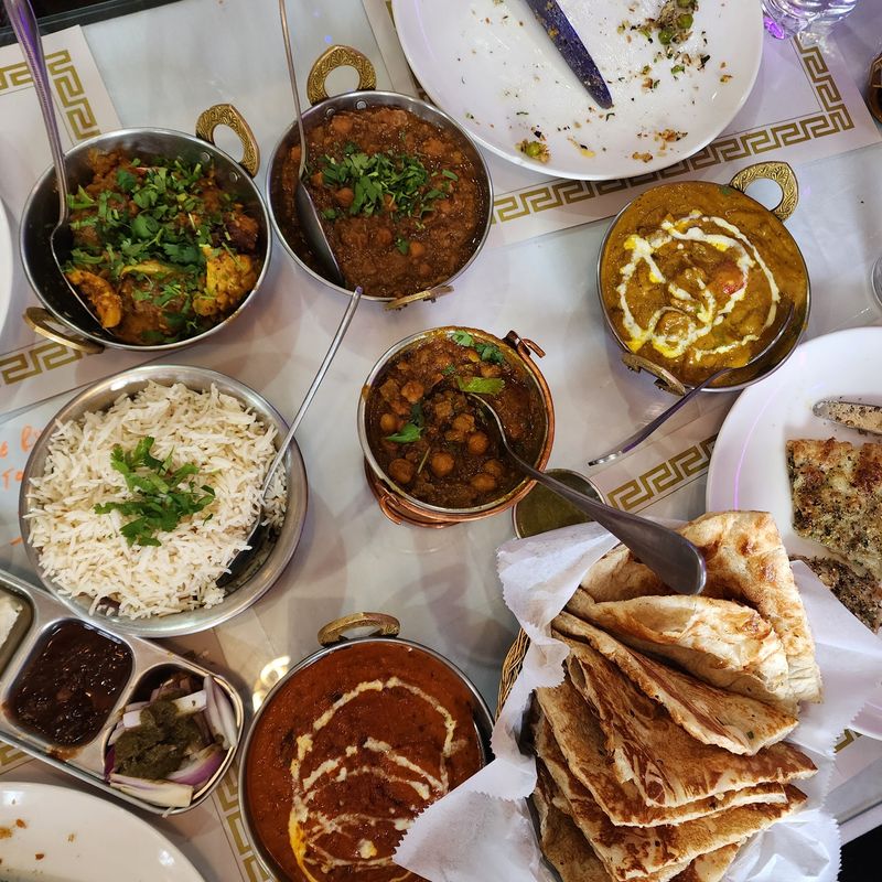 Lively Evenings at Mehfil Indian Restaurant & Bar